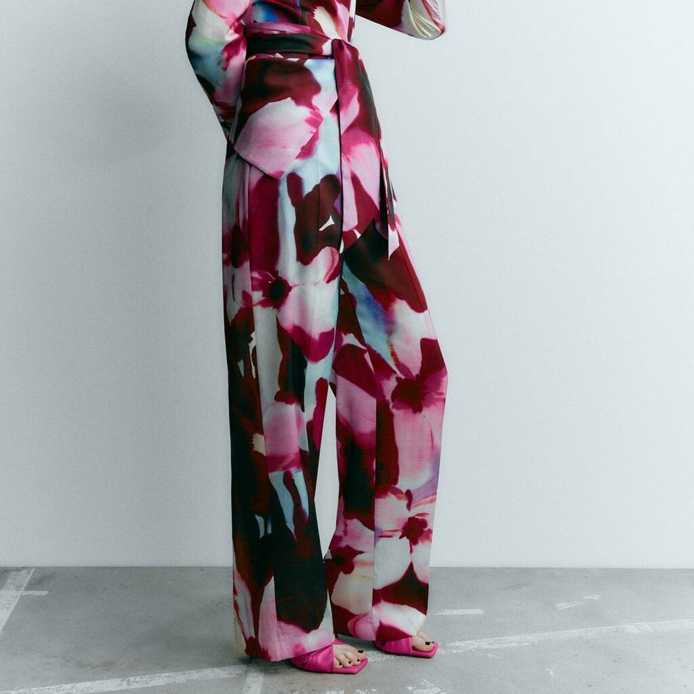 Zara Satin Floral Printed Pants - Picture 2 of 7